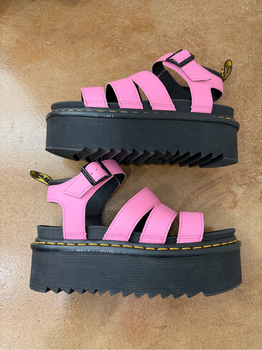 Dr. Martens Blaire Quad Platform Sandals Pink Leather Women’s US 8 EU 39 - Picture 3 of 9